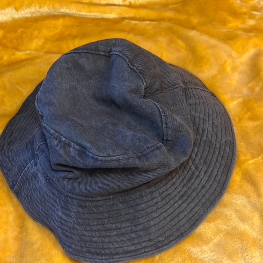 Charcoal, gray bucket hat